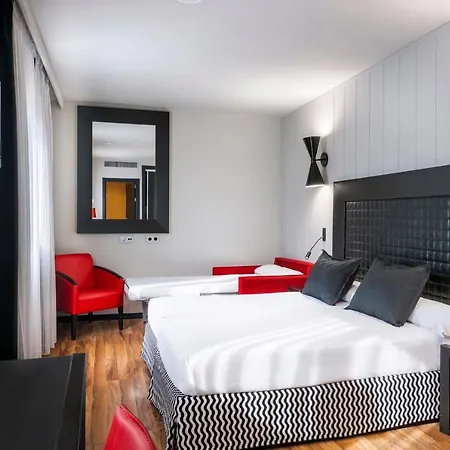 Hotel Salles Aeroport De Girona