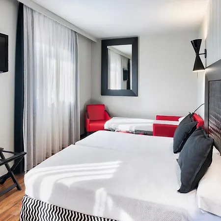 Hotel Salles Aeroport De Girona