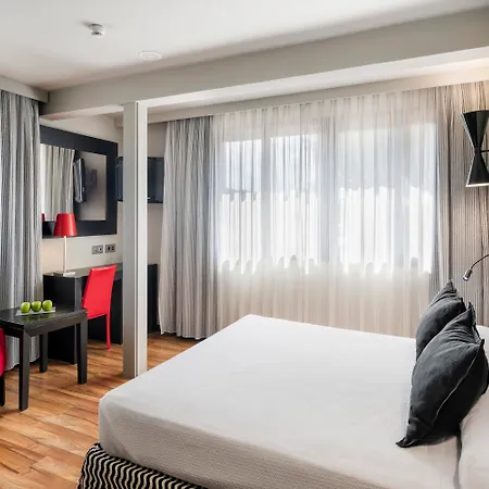Hotel Salles Aeroport De Girona