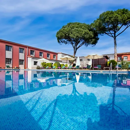 Salles Aeroport De Girona Hotel 4*