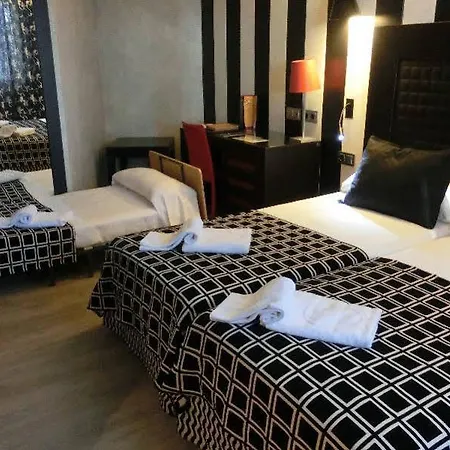 Hotel Salles Aeroport De Girona